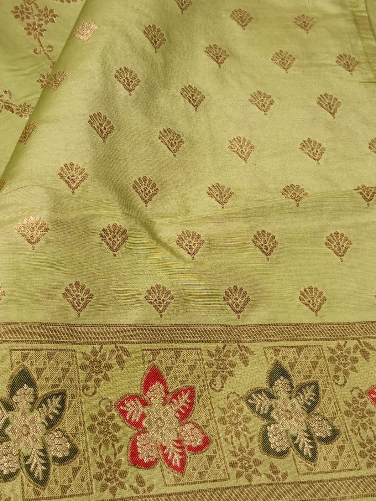 LIGHT GREEN BOX FLORAL JAAL MEENA BANARASI VISCOSE SAREE