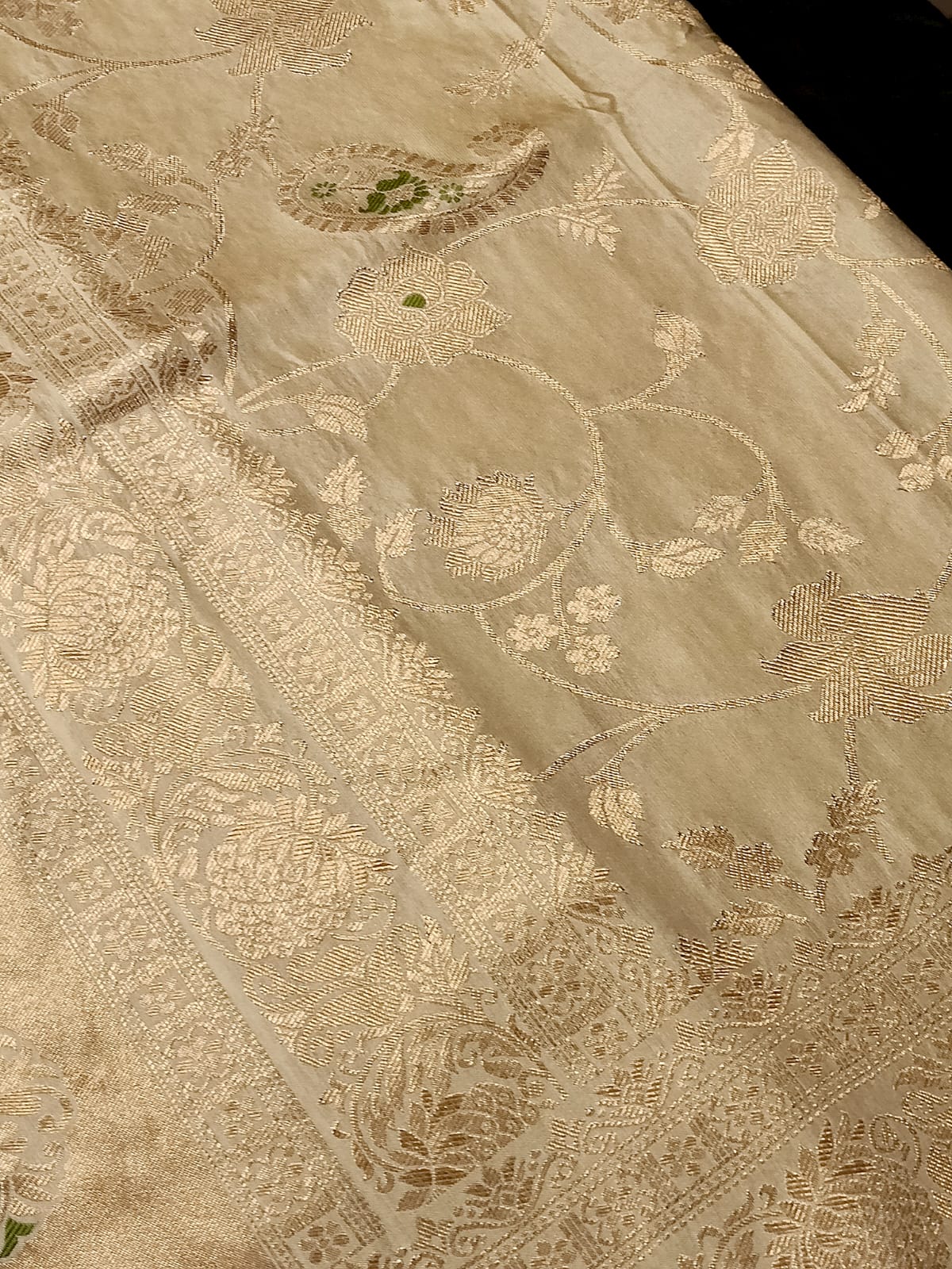 OFF WHITE FLORAL JAAL MEENA BANARASI VISCOSE SAREE