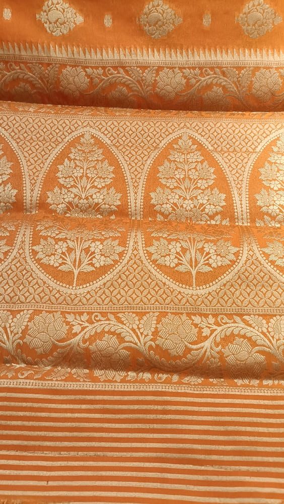 ORANGE MANGO LEAF BUTTA BUTI BANARASI GEORGETTE SAREE