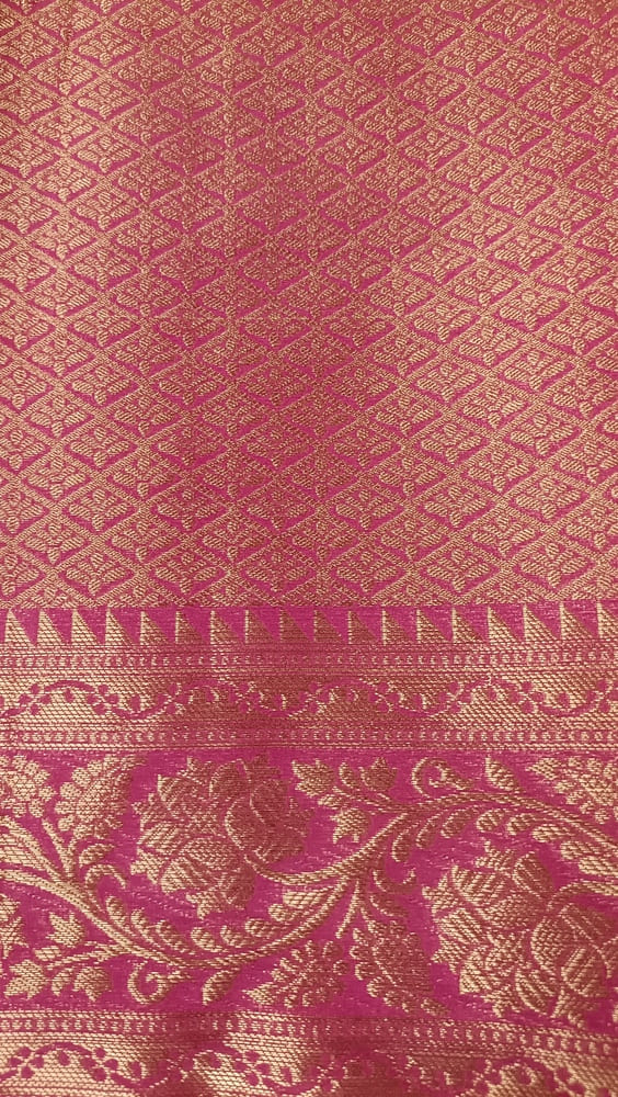 MAGENTA MANGO LEAF BUTTA BUTI BANARASI GEORGETTE SAREE