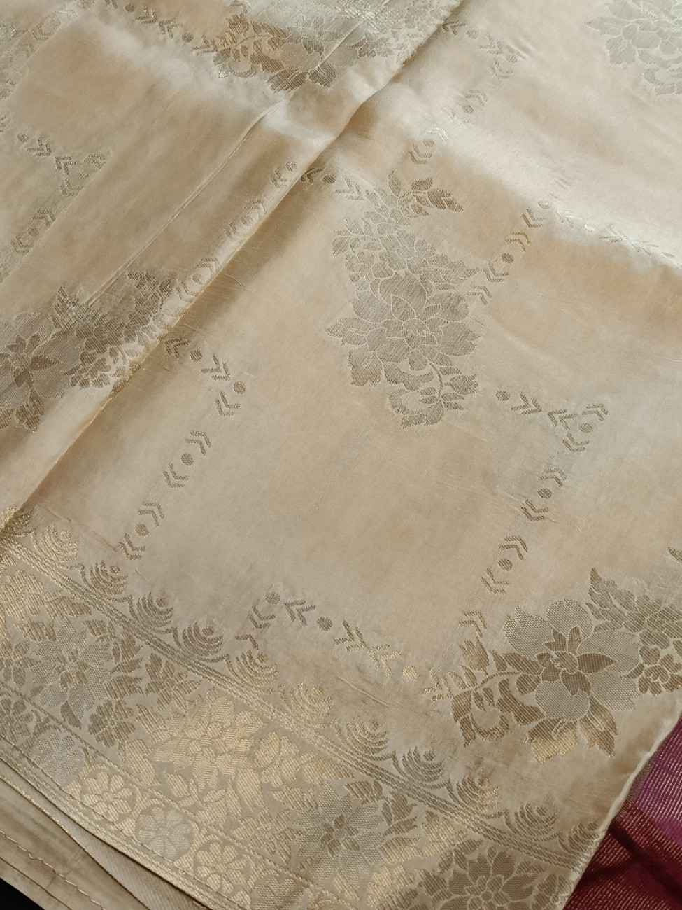 CREAM FLORAL TUSSAR VISCOSE