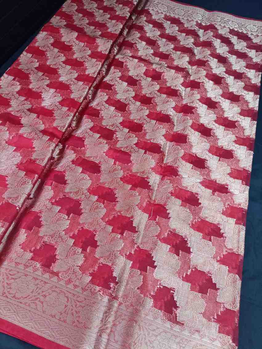 RED LEHARIYA PARTY ORGANZA BANARASI SAREE