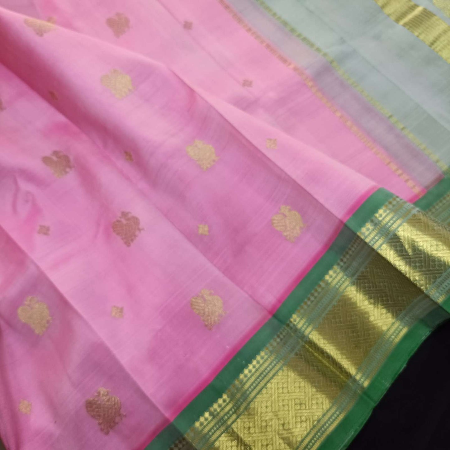 Pure Handloom Pink Thirubhuvanam Silk Saree - Annapakshi