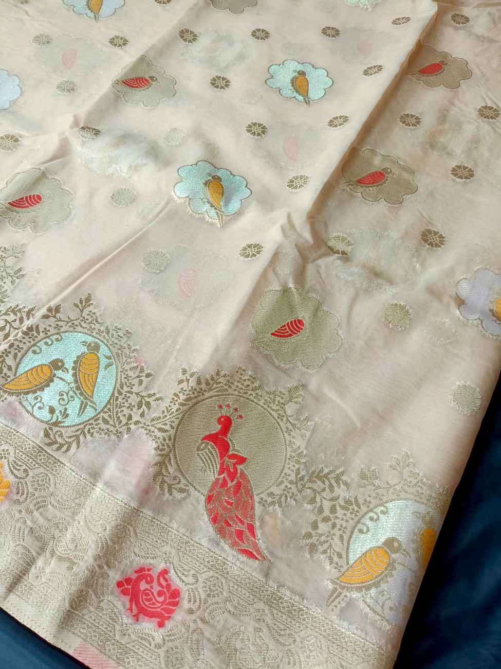 OFF WHITE PARROT PARTY BANARASI ORGANZA SAREE