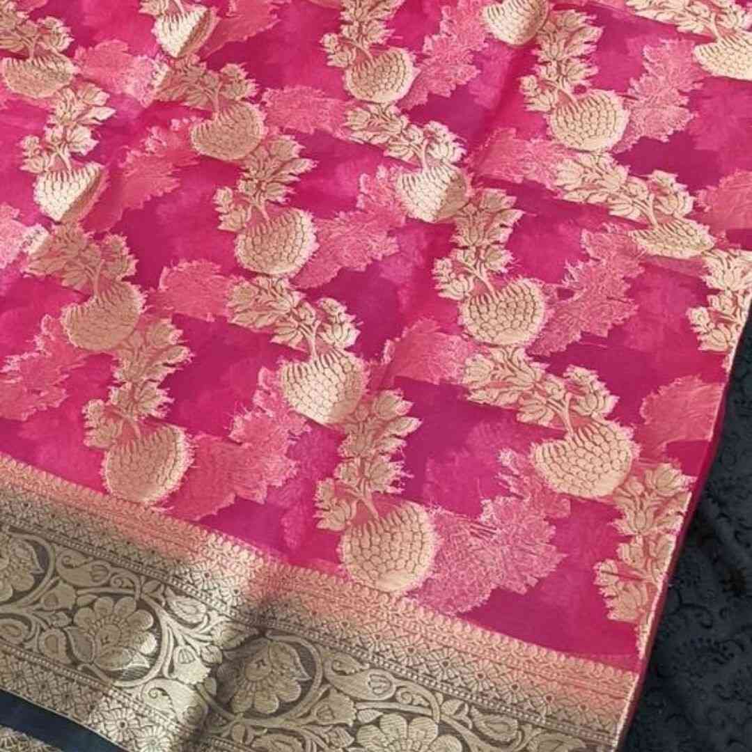 MAJENTA LEHARIYA CONTRAST BORDER BANARASI ORGANZA SAREE