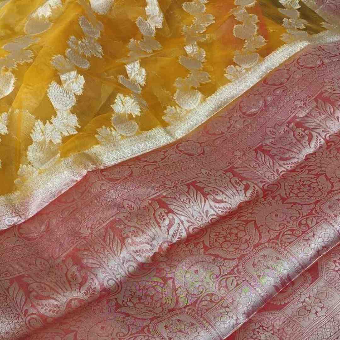 YELLOW LEHARIYA CONTRAST BORDER BANARASI ORGANZA SAREE