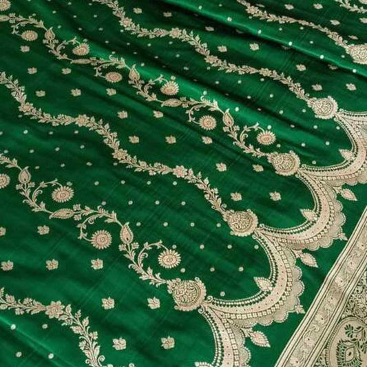 GREEN NECKLACE BANARASI SATIN SILK SAREE
