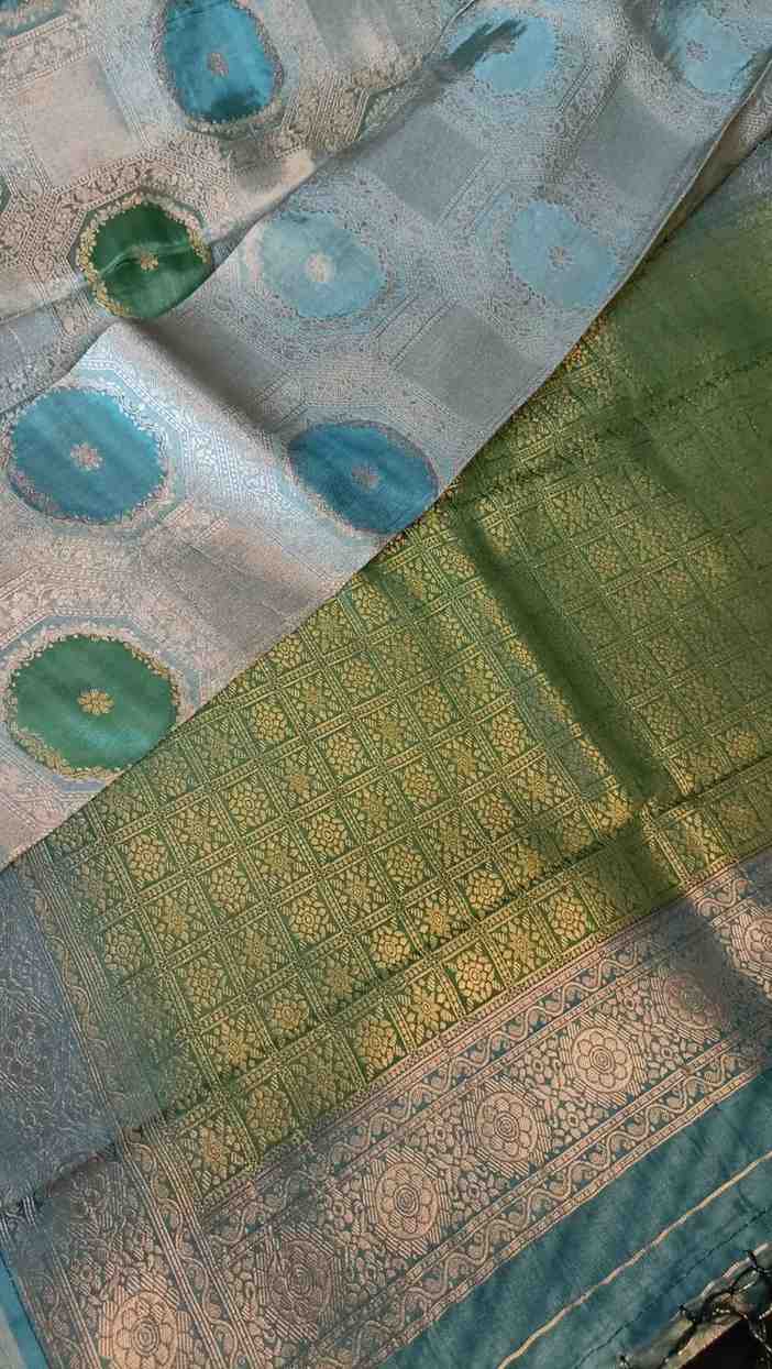 GREEN TUSSAR VISCOSE RANGKAT