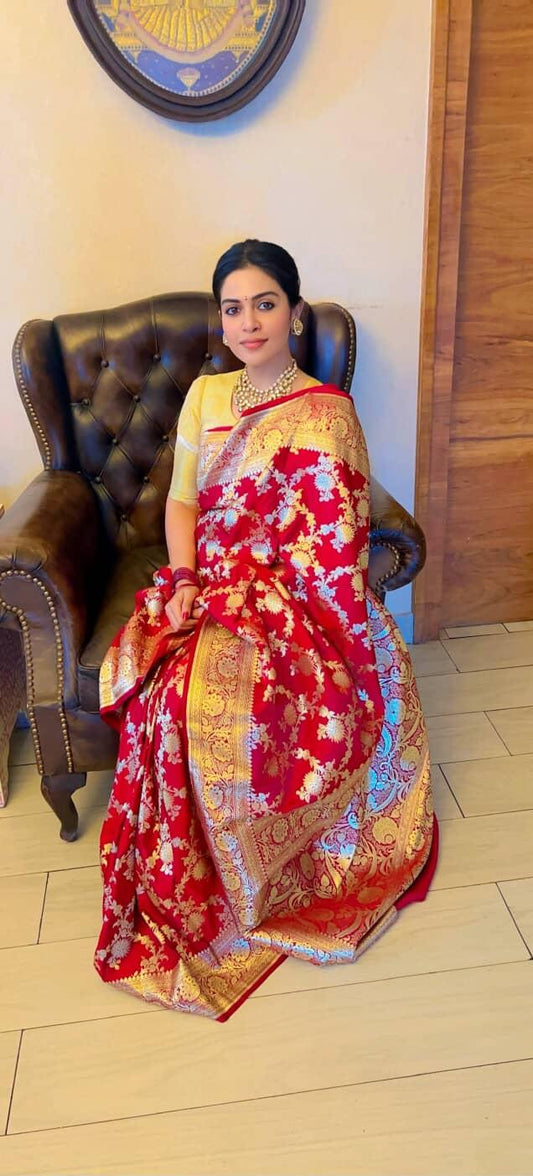 RED FLORAL JAAL BANARASI SATIN SILK SAREE