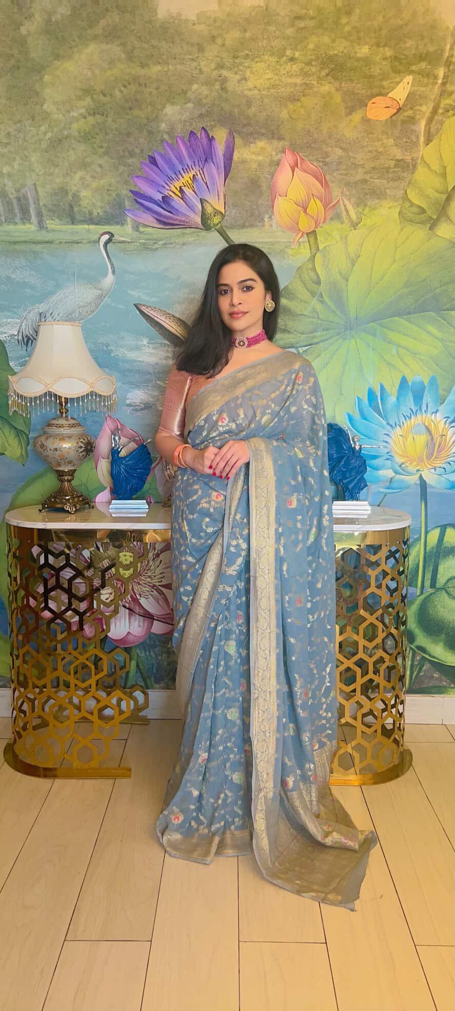 GREY MEENAKARI FLORAL JAAL PURE BANARASI KHADDI GEORGETTE SAREE