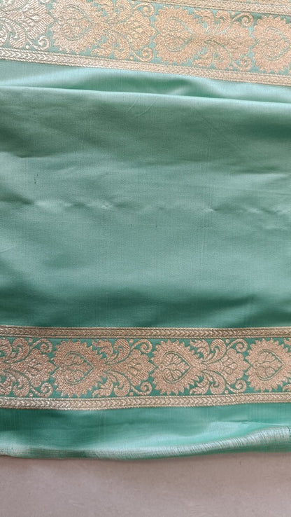 PISTA GREEN FLORAL JAAL BANARASI KATAN SILK SAREE