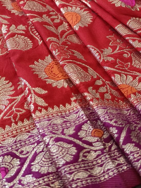 RED MEENAKARI FLORAL JAAL BANARASI SOFT SILK SAREE