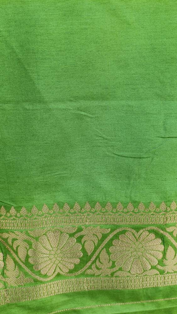 VIBRANT PARROT GREEN CHARM BANDHEJ BANARASI SEMI SILK SAREE