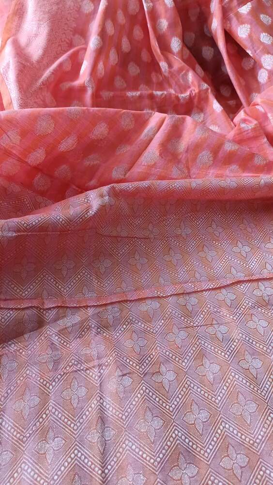 PEACH BUTTA BUTI COTTON WEAVE BANARASI SAREE