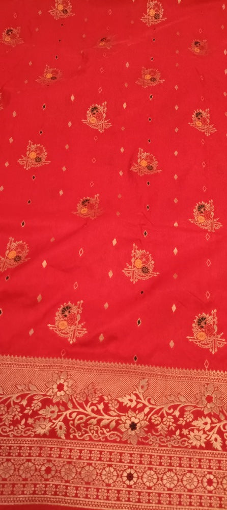 RED MOTIFS MEENAKARI BUTI BANARASI SEMI SILK SAREE