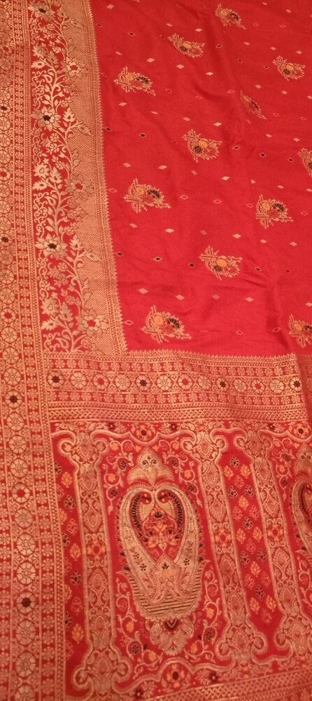 RED MOTIFS MEENAKARI BUTI BANARASI SEMI SILK SAREE