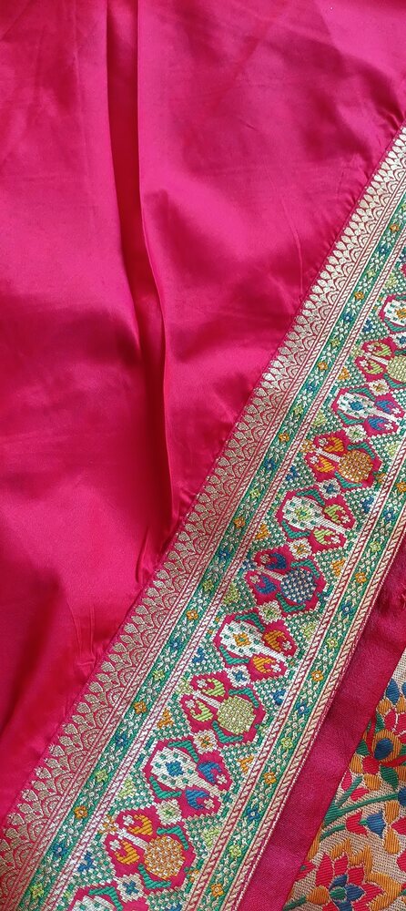 PINK LEHARIYA SEQUIN BANARASI KATAN SILK SAREE