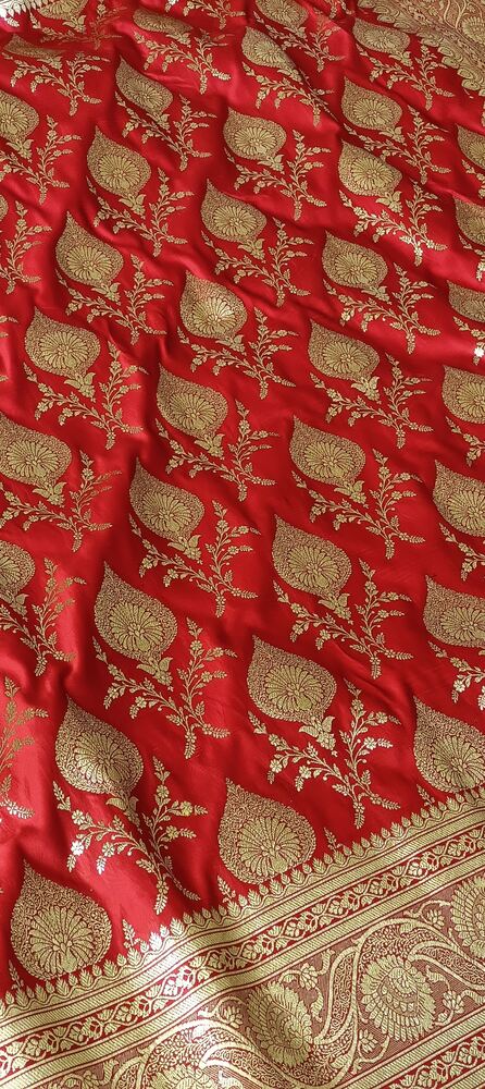 RED MOTIFS BANARASI KATAN SILK SAREE