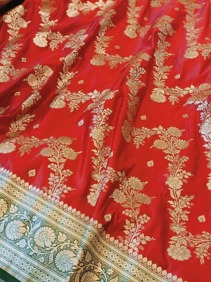 RED ZIG ZAG LEHARIYA BANARASI SATIN SILK SAREE