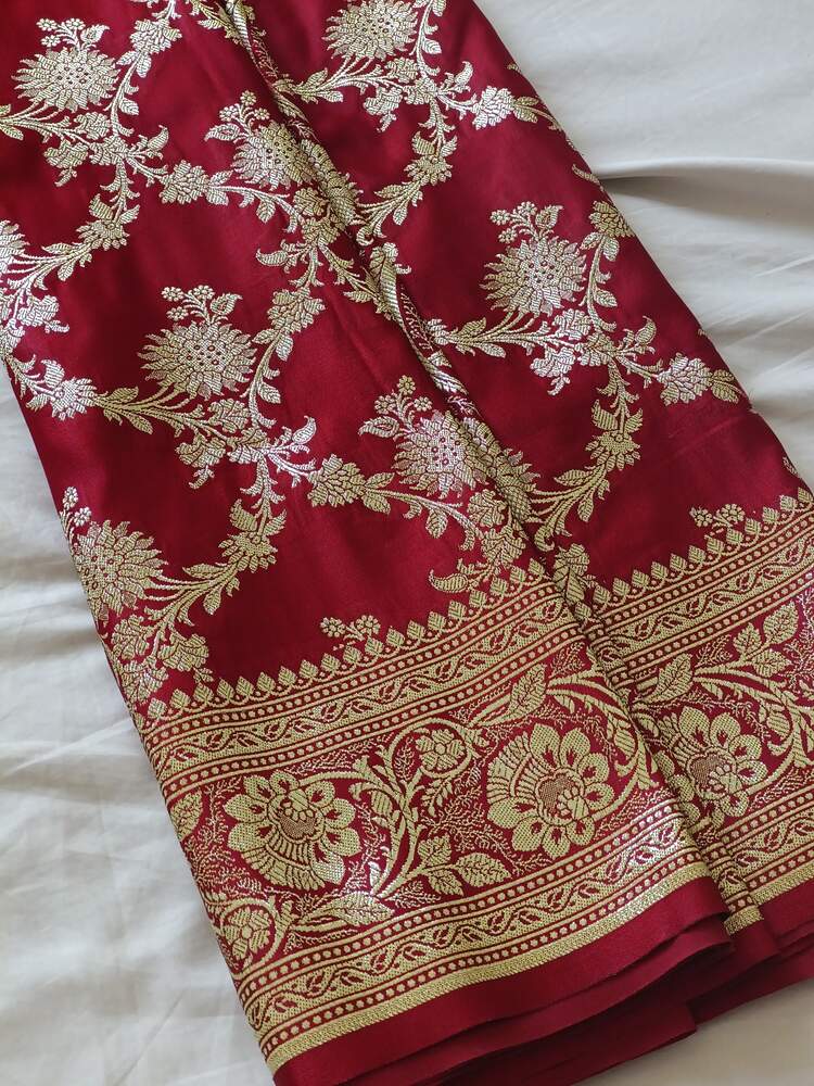 RED FLORAL JAAL BANARASI SATIN SILK SAREE