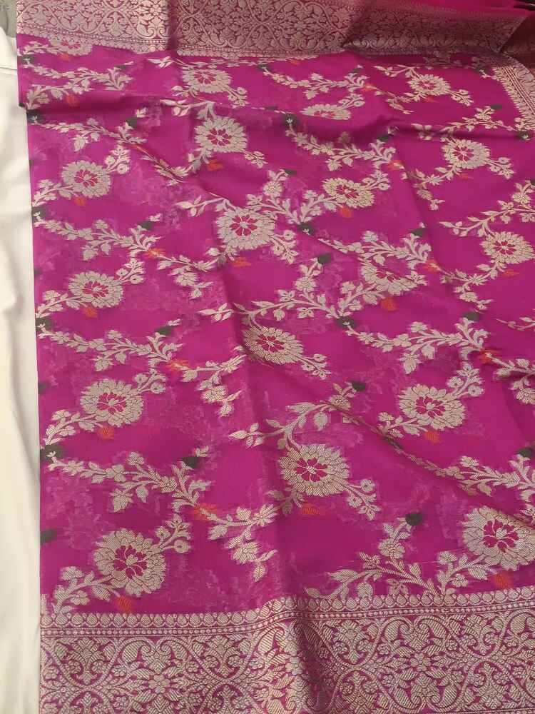 MAGENTA PINK MEENAKARI FLORAL JAAL KHADDI GEORGETTE BANARASI SAREE