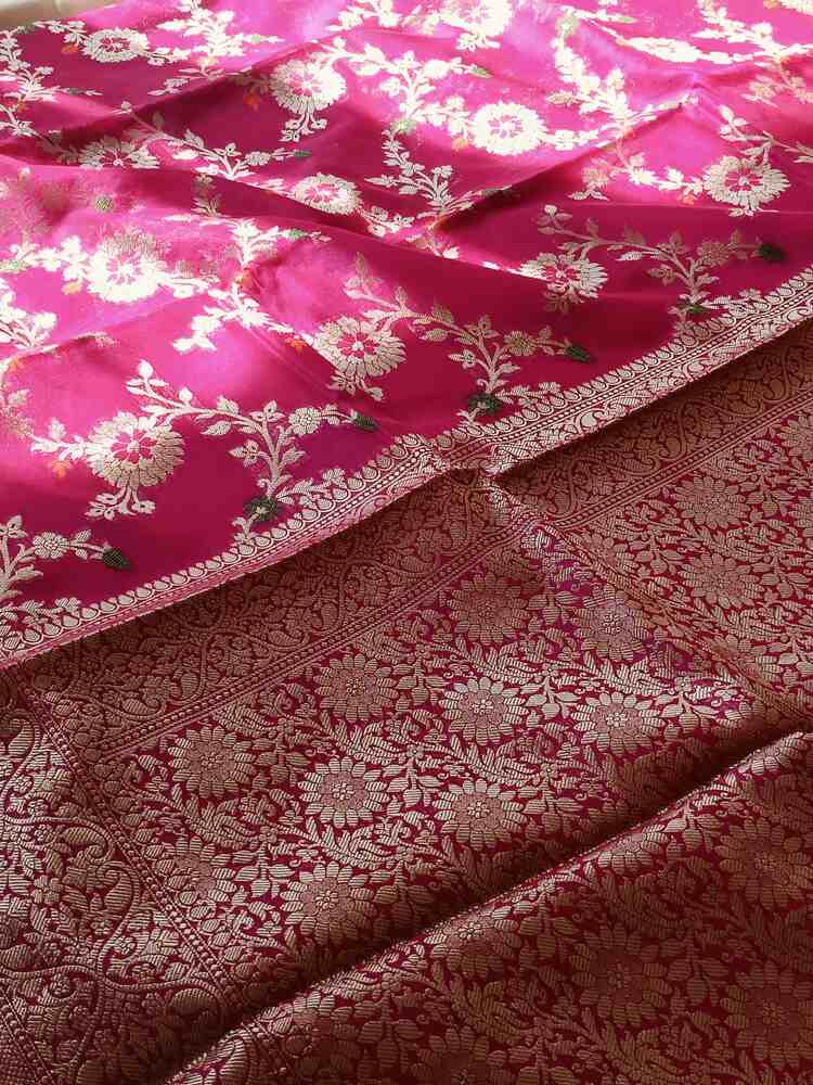 MAGENTA PINK MEENAKARI FLORAL JAAL KHADDI GEORGETTE BANARASI SAREE