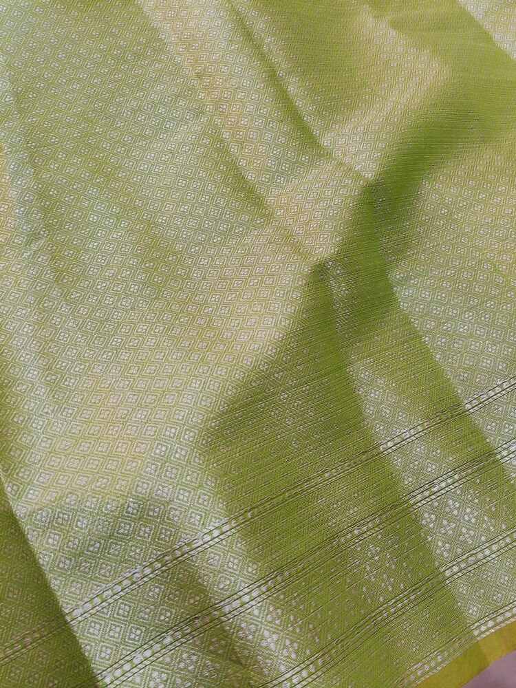 PARROT GREEN BOX BANARASI COTTON WEAVE SAREE