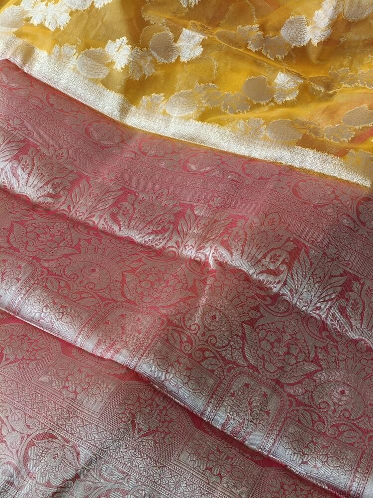 YELLOW LEHARIYA CONTRAST BORDER BANARASI ORGANZA SAREE