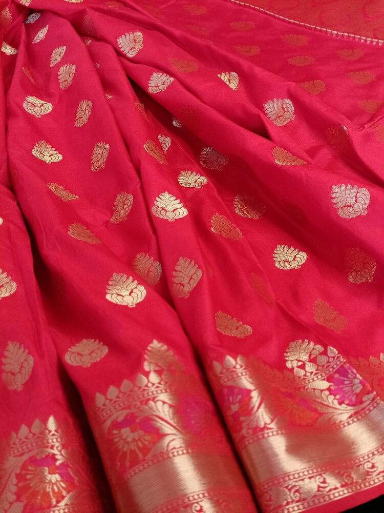 RED BUTTA LEAF MOTIF PAITHANI BANARASI KATAN SILK SAREE