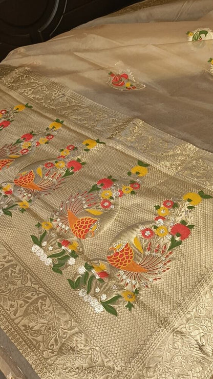 CREAM SIMPLE MANGO MOTIFS BANARASI ORGANZA SAREE