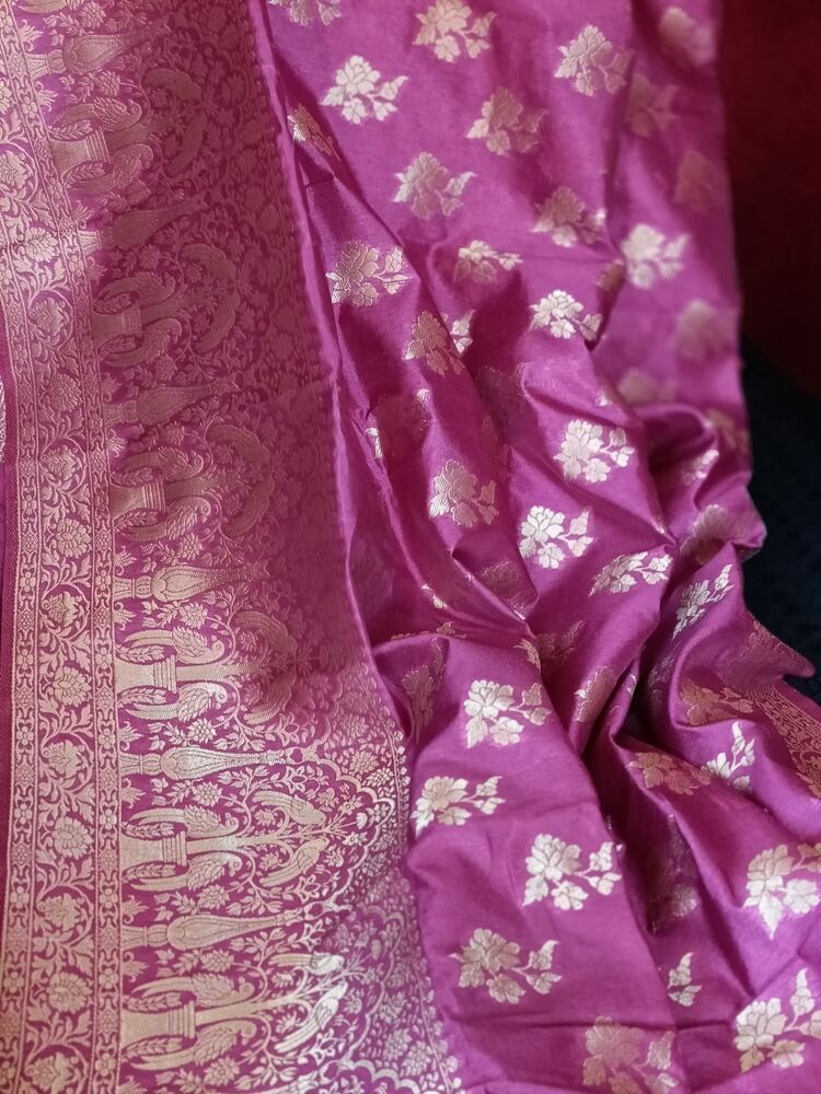 VIOLET PARROT PEACOCK ROSE BUTTA MOTIFS BANARASI SEMI SILK SAREE