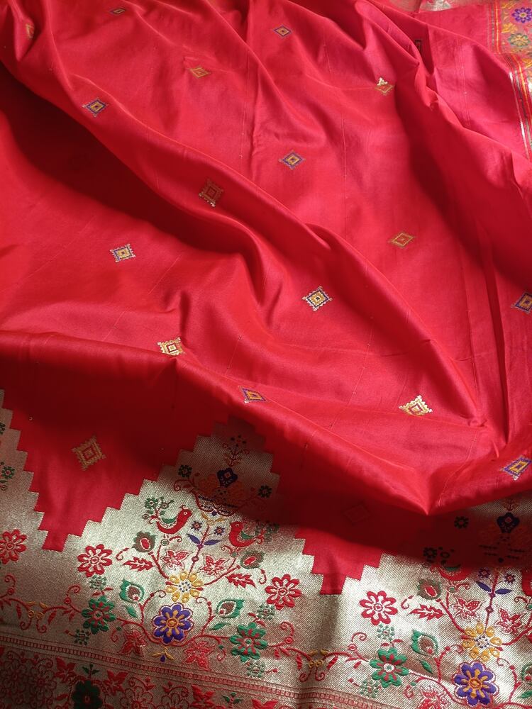 RED TEMPLE SEQUIN BANARASI KATAN SILK SAREE