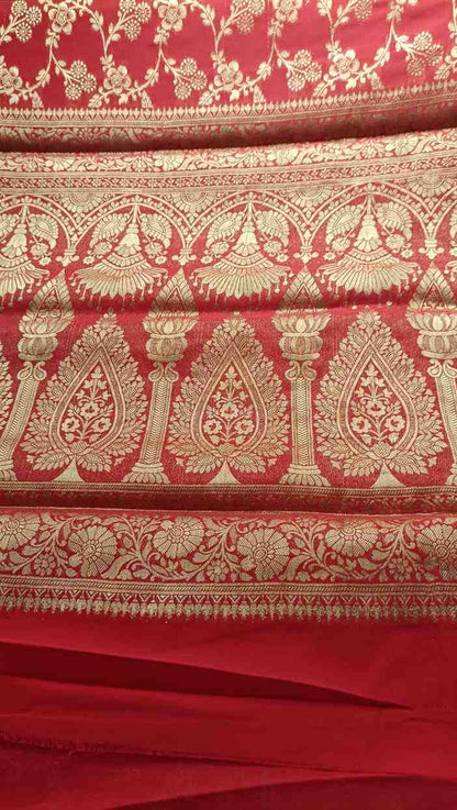 RED TRIFLORAL JAAL BANARASI KHADDI GEORGETTE SAREE