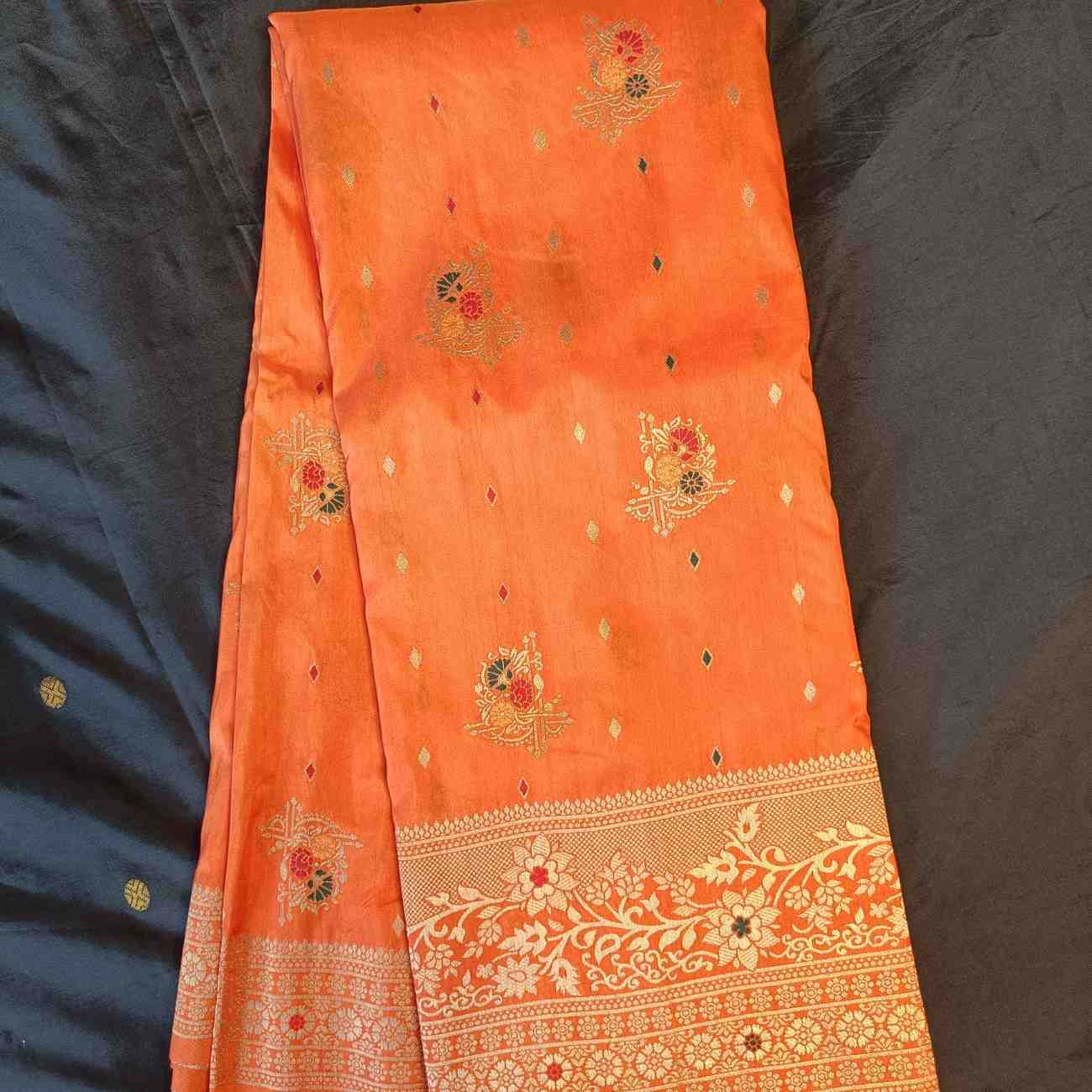 ORANGE MOTIFS MEENAKARI BUTI BANARASI SEMI SILK SAREE