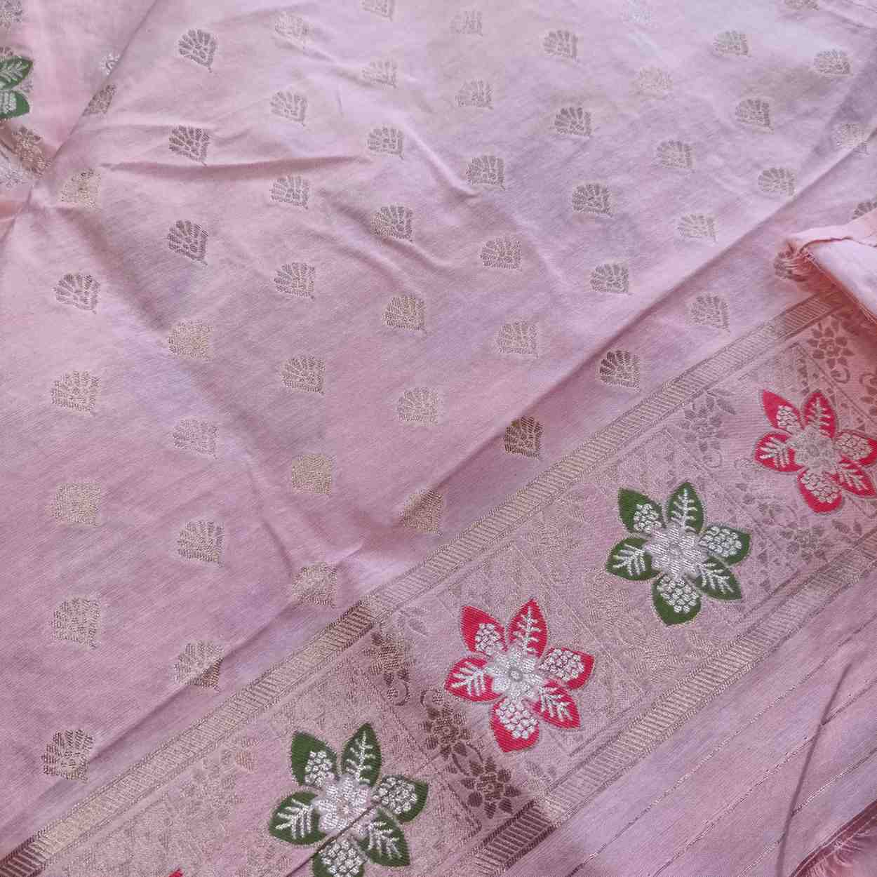 POWDER PEACH FLORAL JAAL MEENA BANARASI VISCOSE SAREE