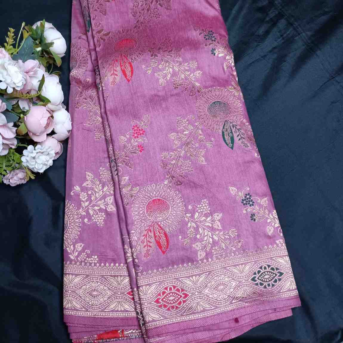 MAUVE FLORAL JAAL BANARASI VISCOSE SAREE