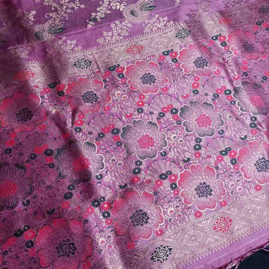 MAUVE FLORAL JAAL BANARASI VISCOSE SAREE