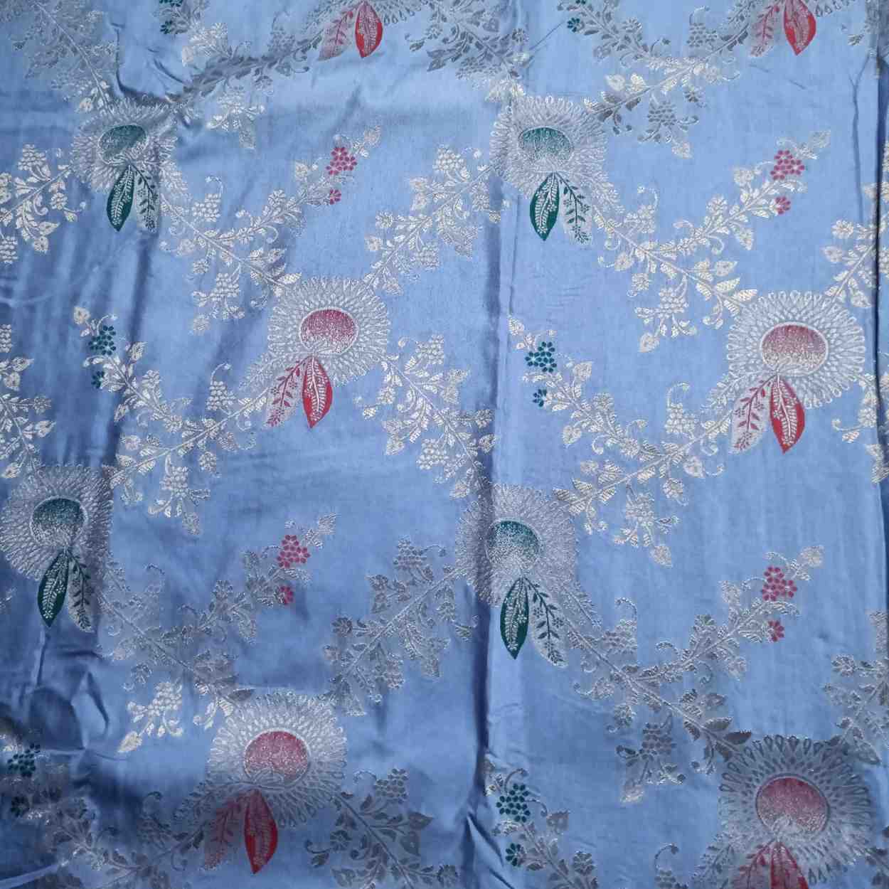 GREY FLORAL JAAL BANARASI VISCOSE SAREE