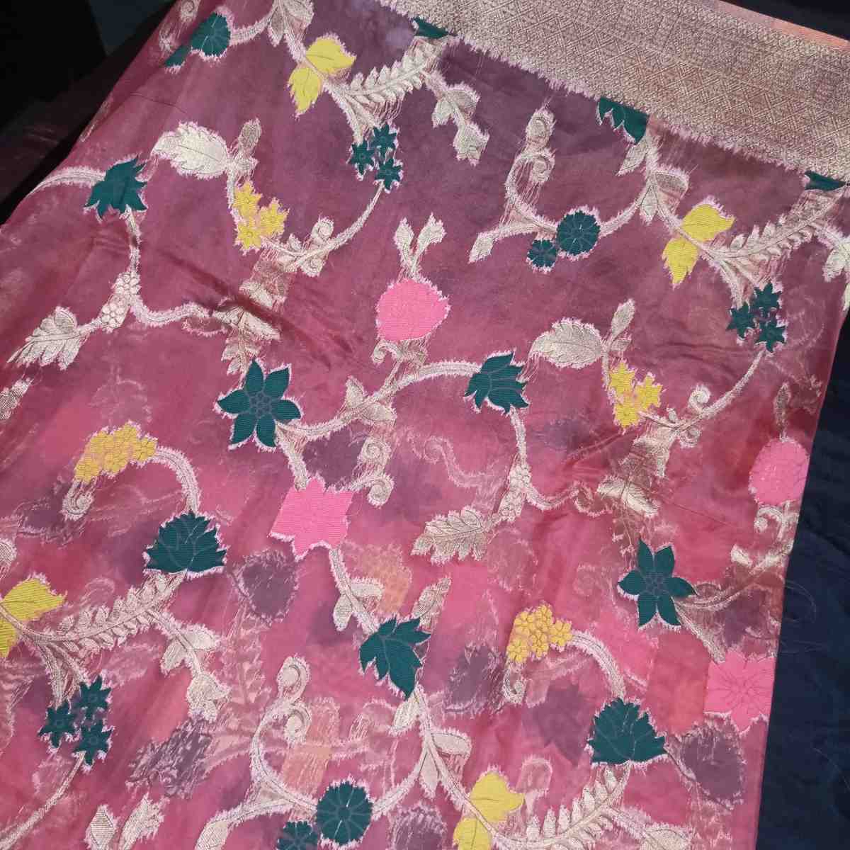 PINK MEENAKARI FLORAL JAAL BANARASI ORGANZA SAREE