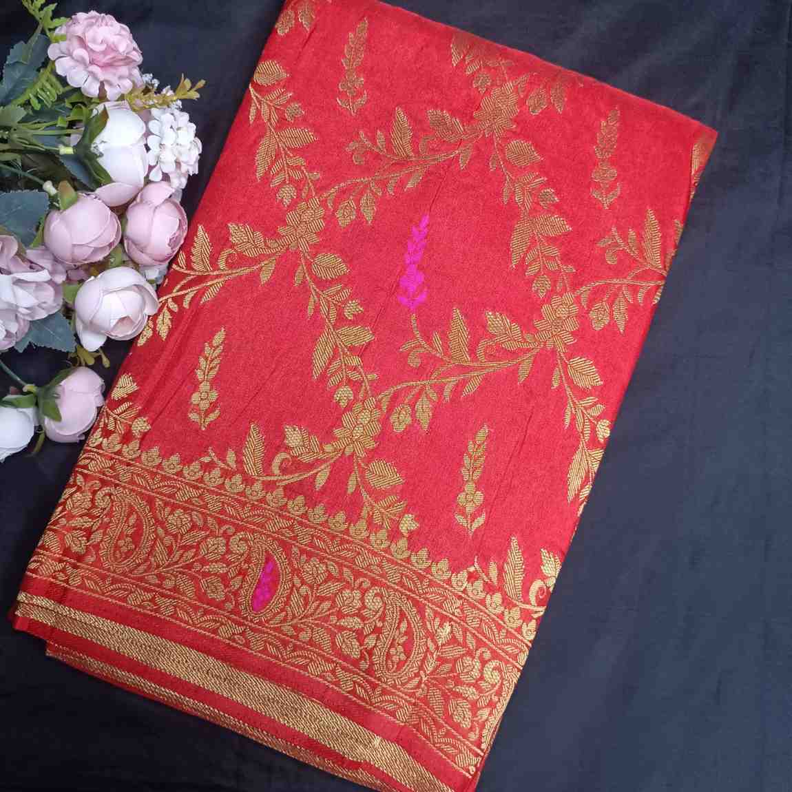 RED FLORAL JAAL BANARASI SEMI SILK SAREE