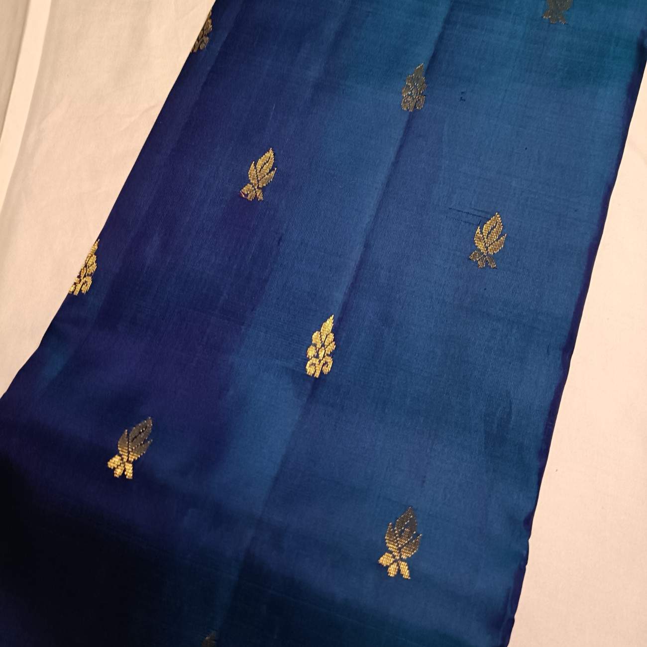 Pure Handloom MS Blue Kanjivaram Silk Saree - Temple Rekku Kaddi Border