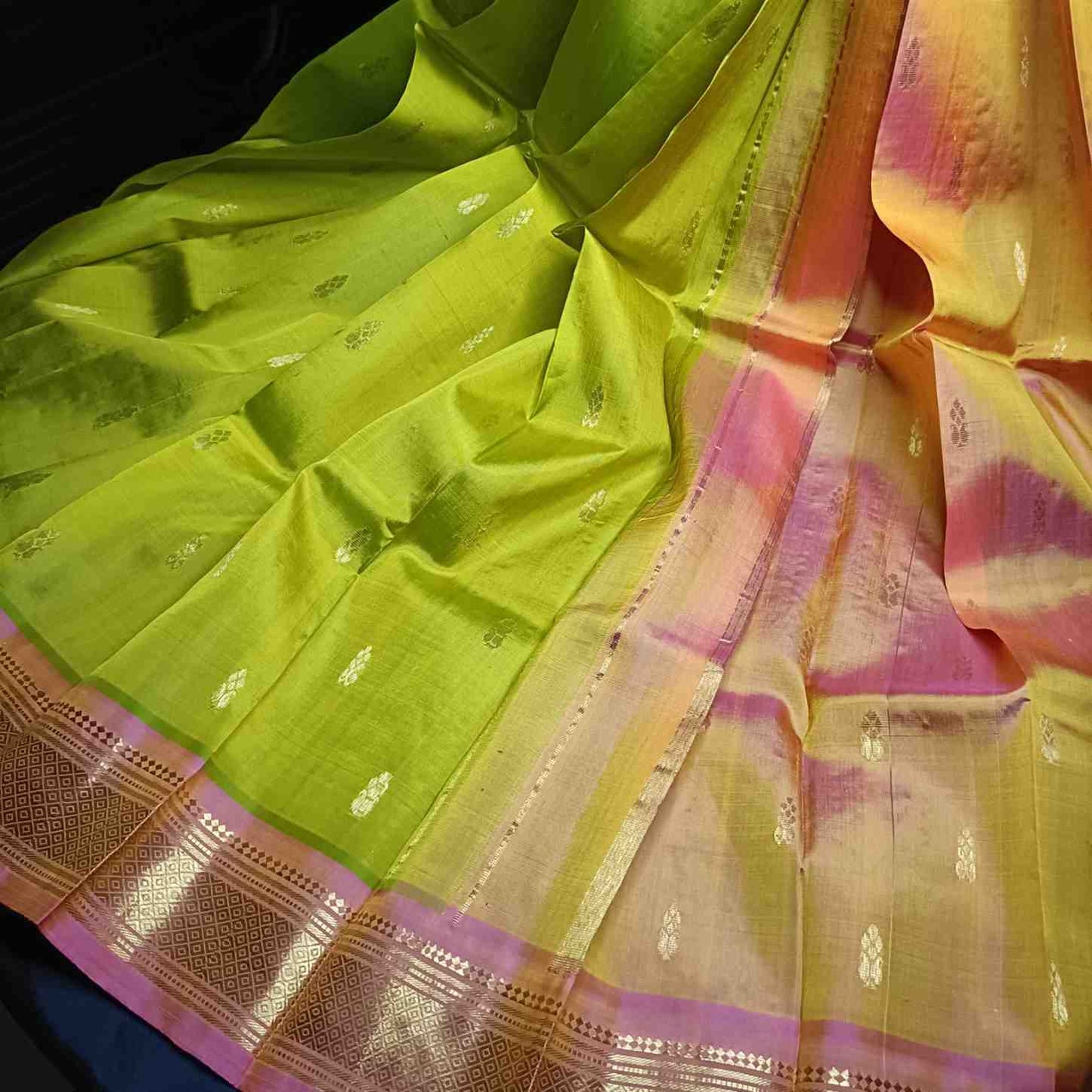 Pure Handloom Parrot Green Thirubhuvanam Silk Saree - Orange Pink Border