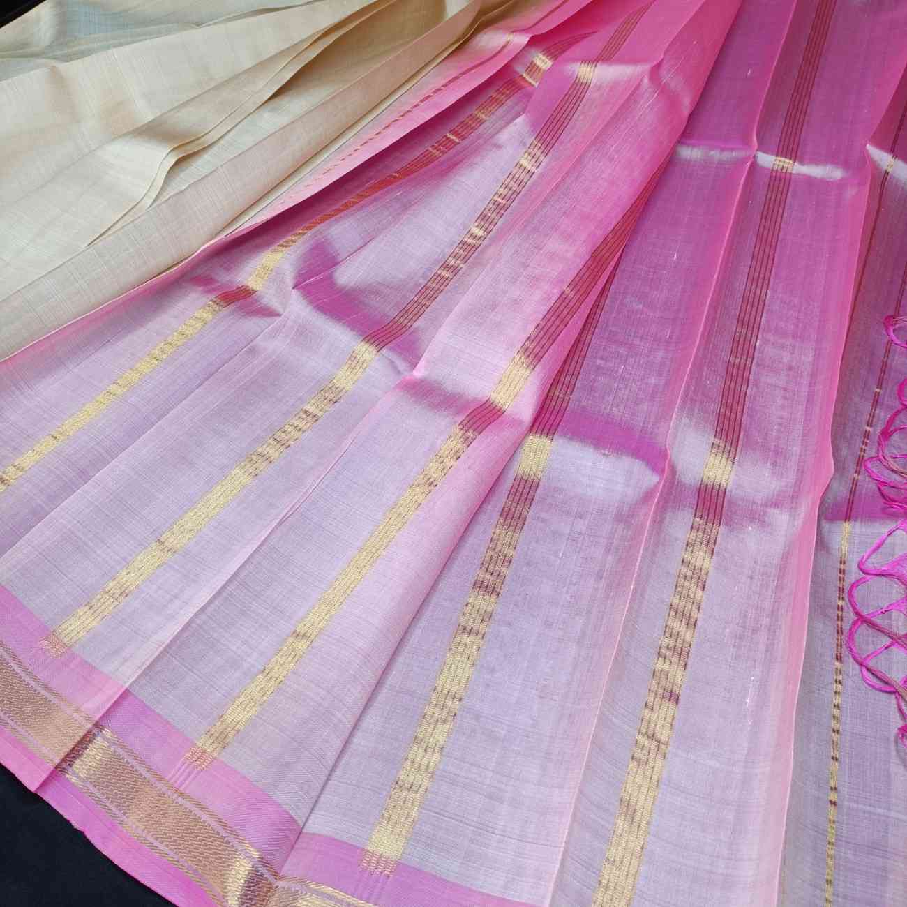 Pure Handloom Ivory Thirubhuvanam Silk Saree - Lotus Pink Border