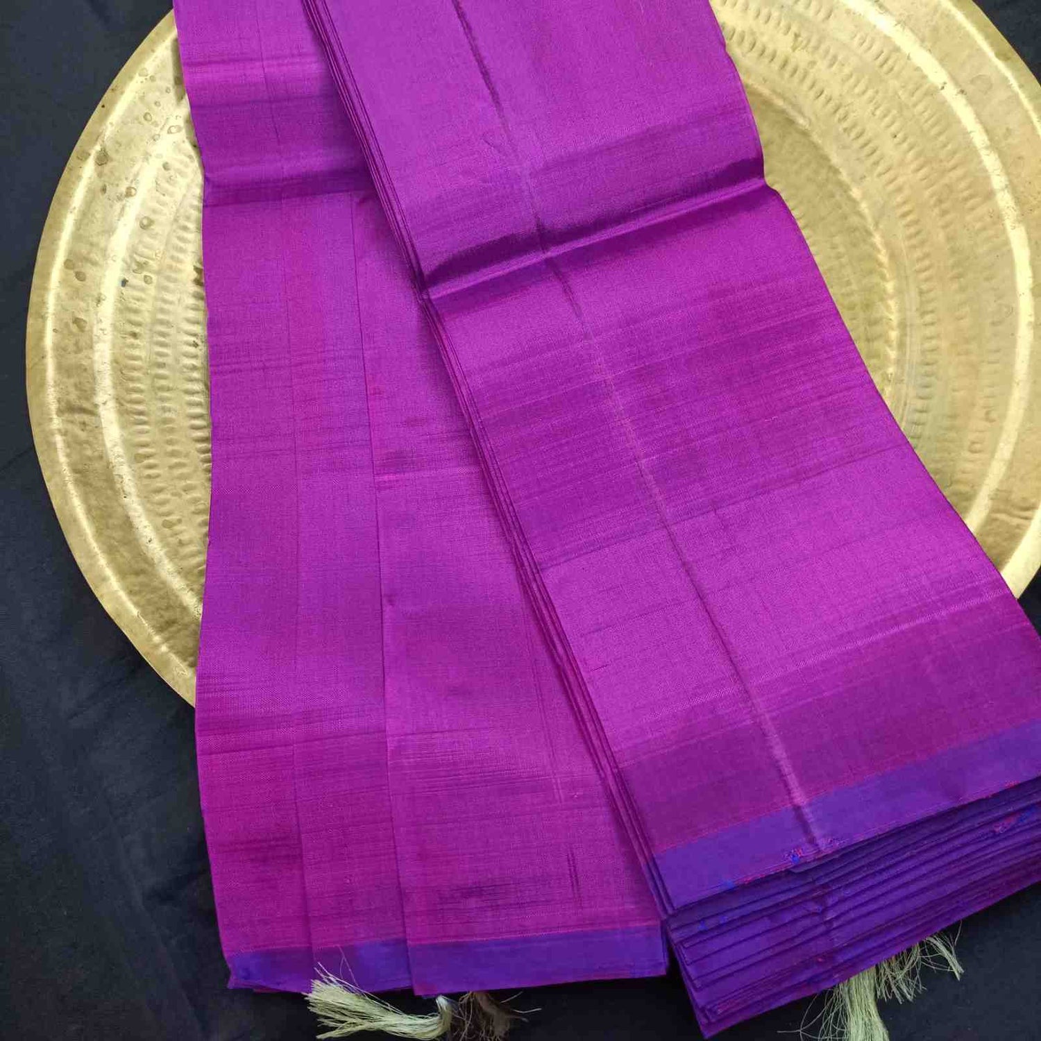 Pure handloom Thirubhuvanam silk saree in dual tone purple with no zari border, 5.46m no blouse