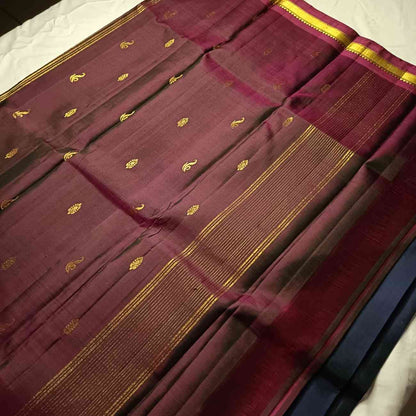 Pure Handloom Navy Blue Kanjivaram Silk Saree - Vanki Butta