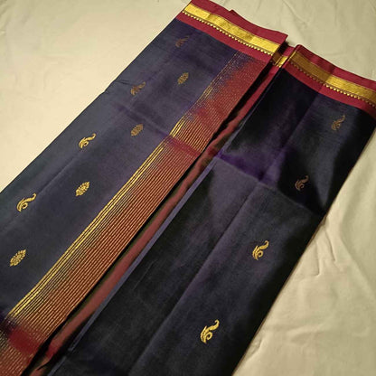 Pure Handloom Navy Blue Kanjivaram Silk Saree - Vanki Butta