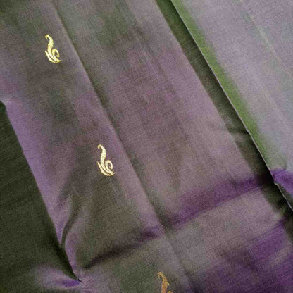 Pure Handloom Navy Blue Kanjivaram Silk Saree - Vanki Butta